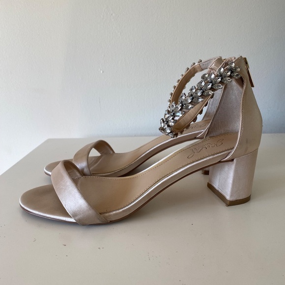 Jewel Badgley Mischka Bronwen Block Heel Evening Sandals - Picture 8 of 14